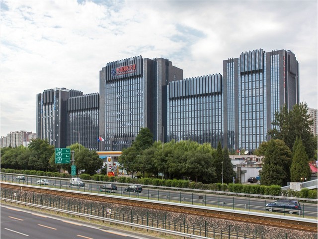 嘉兴壁挂式触控一体机报价